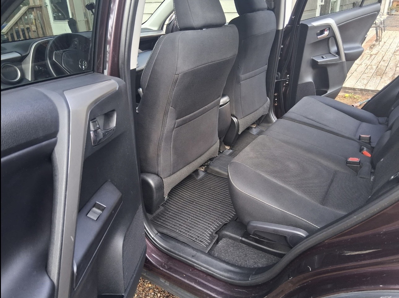 Second Row · Deep Vacuum
